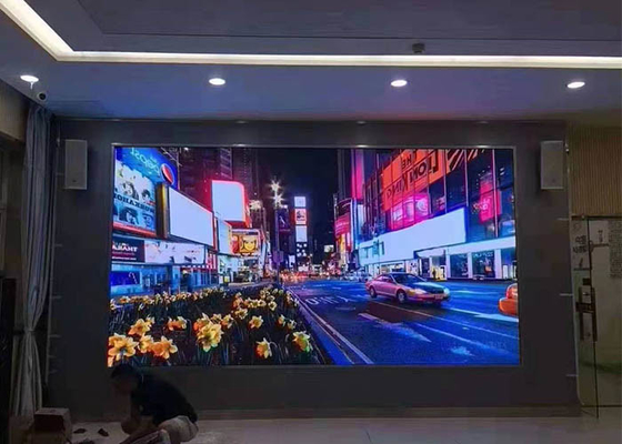 Mur visuel mené polychrome d'intérieur de lancement fin d'affichage de P1.2 P1.8 1R1G1B