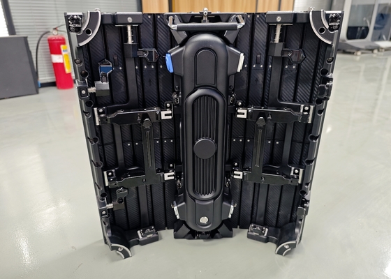 Écrans LED souples et flexibles d'intérieur HD P1.9/P2.6 500*500/500*1000mm pour la location de scène